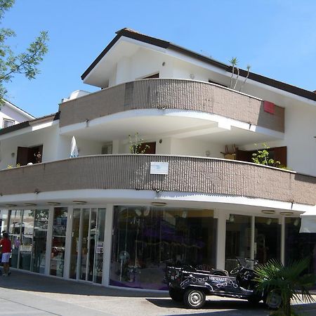 Condominio Maria Lignano Sabbiadoro Luaran gambar