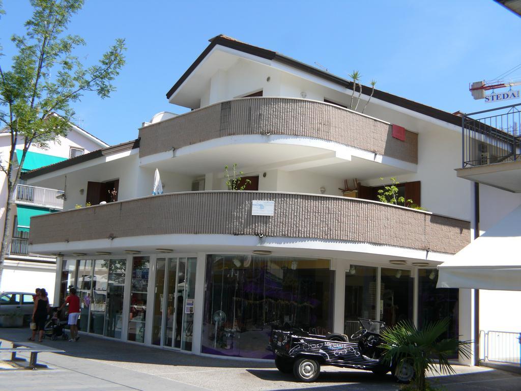 Condominio Maria Lignano Sabbiadoro Luaran gambar