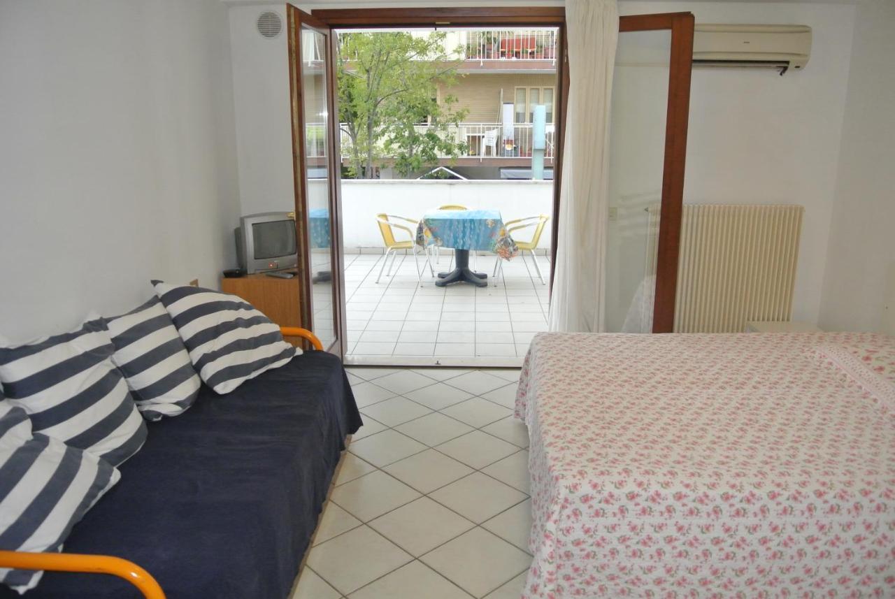 Condominio Maria Lignano Sabbiadoro Luaran gambar