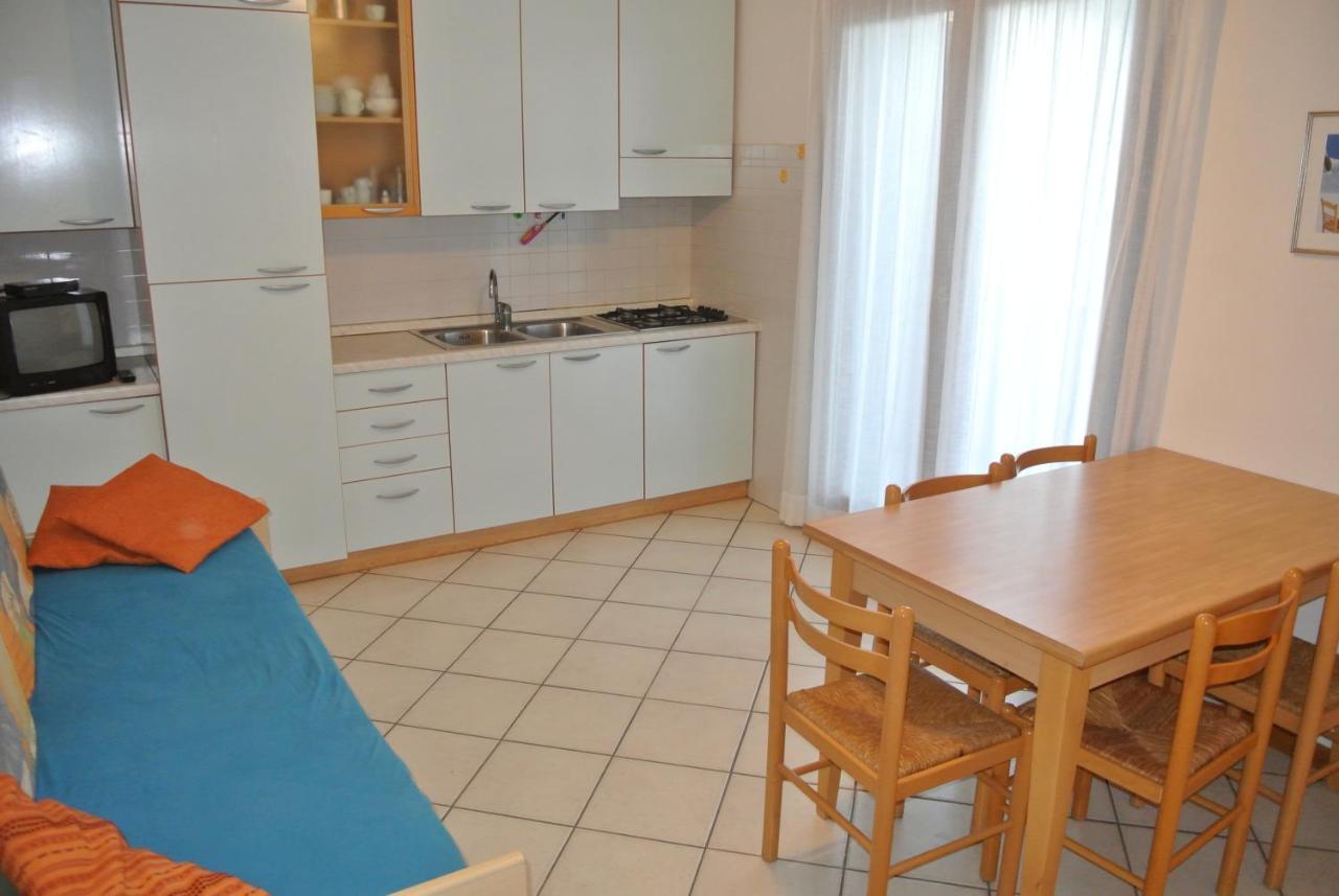 Condominio Maria Lignano Sabbiadoro Luaran gambar
