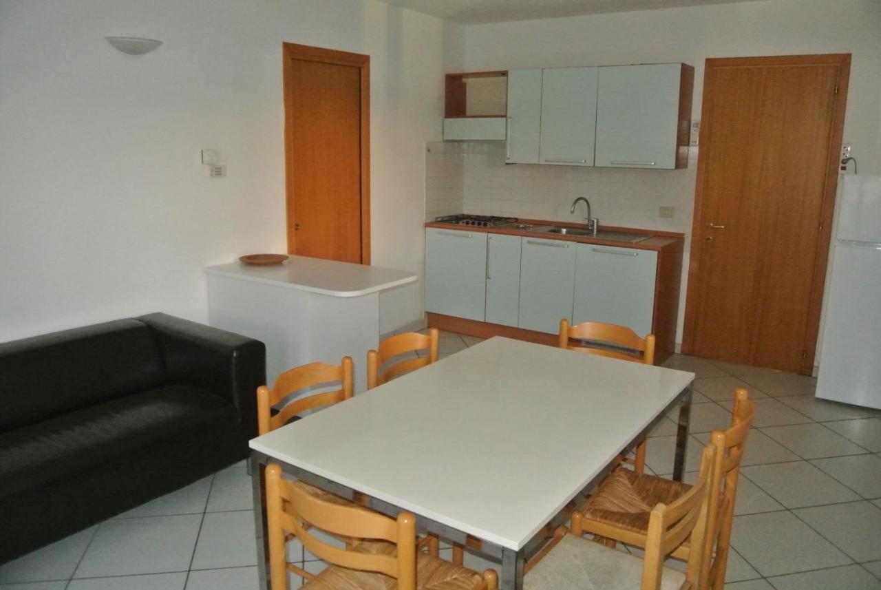 Condominio Maria Lignano Sabbiadoro Luaran gambar